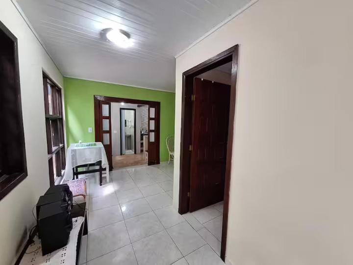 Casa Aconchegante Em Curitiba Hotel Exterior photo