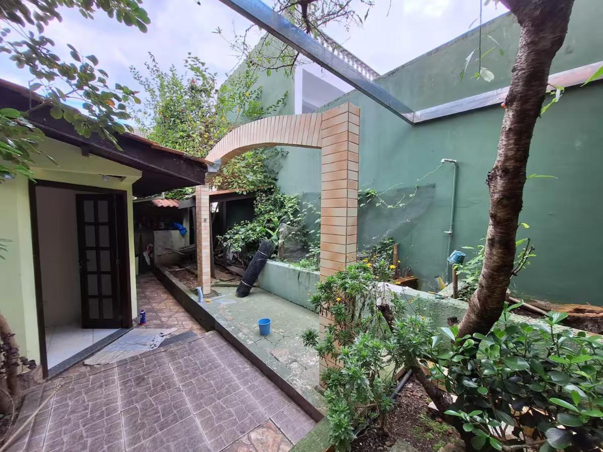 Casa Aconchegante Em Curitiba Hotel Exterior photo